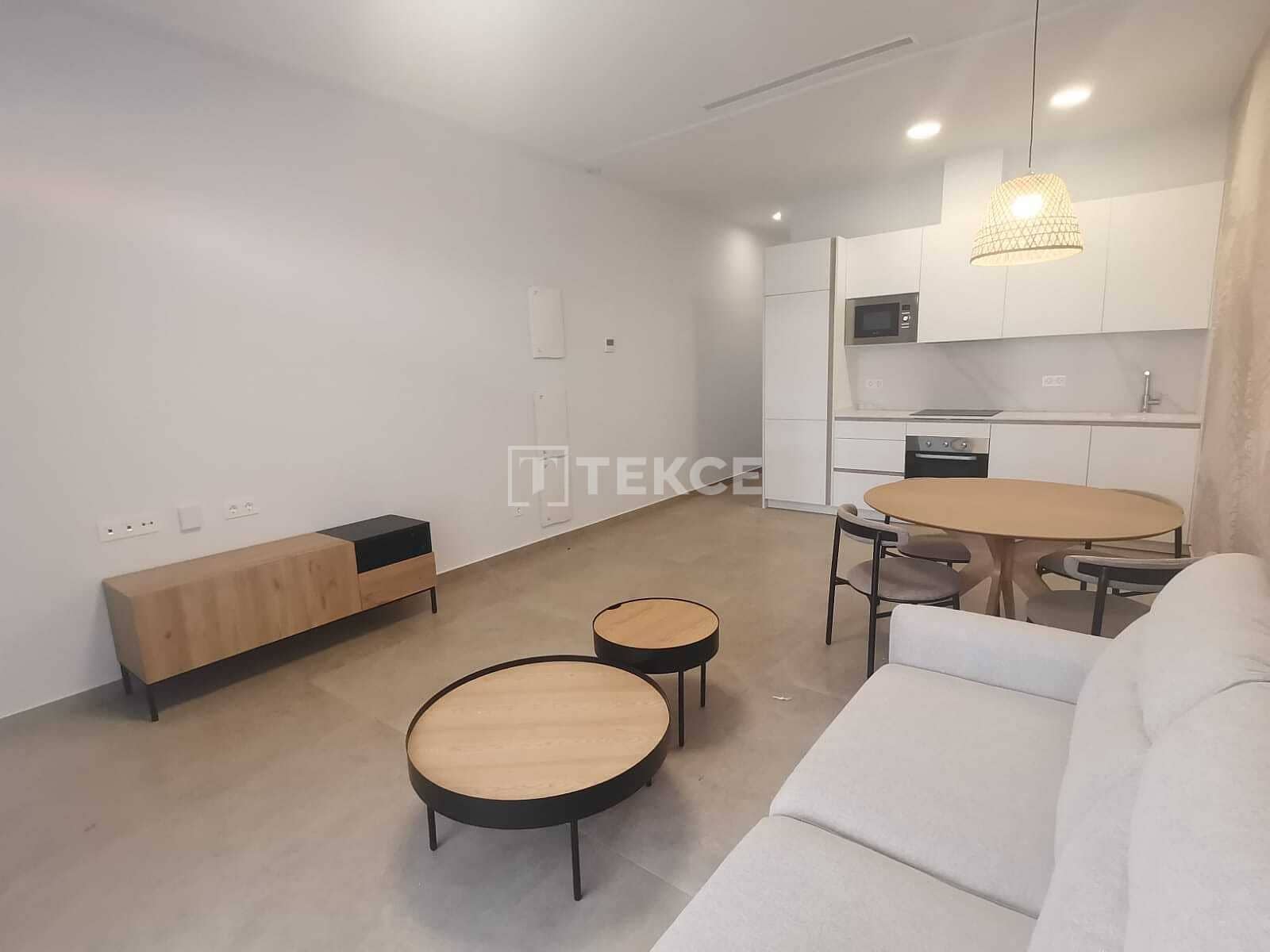 2 soverom Leilighet til salgs i Torrevieja med svømmebasseng - € 249 000 (Ref: 9996502)