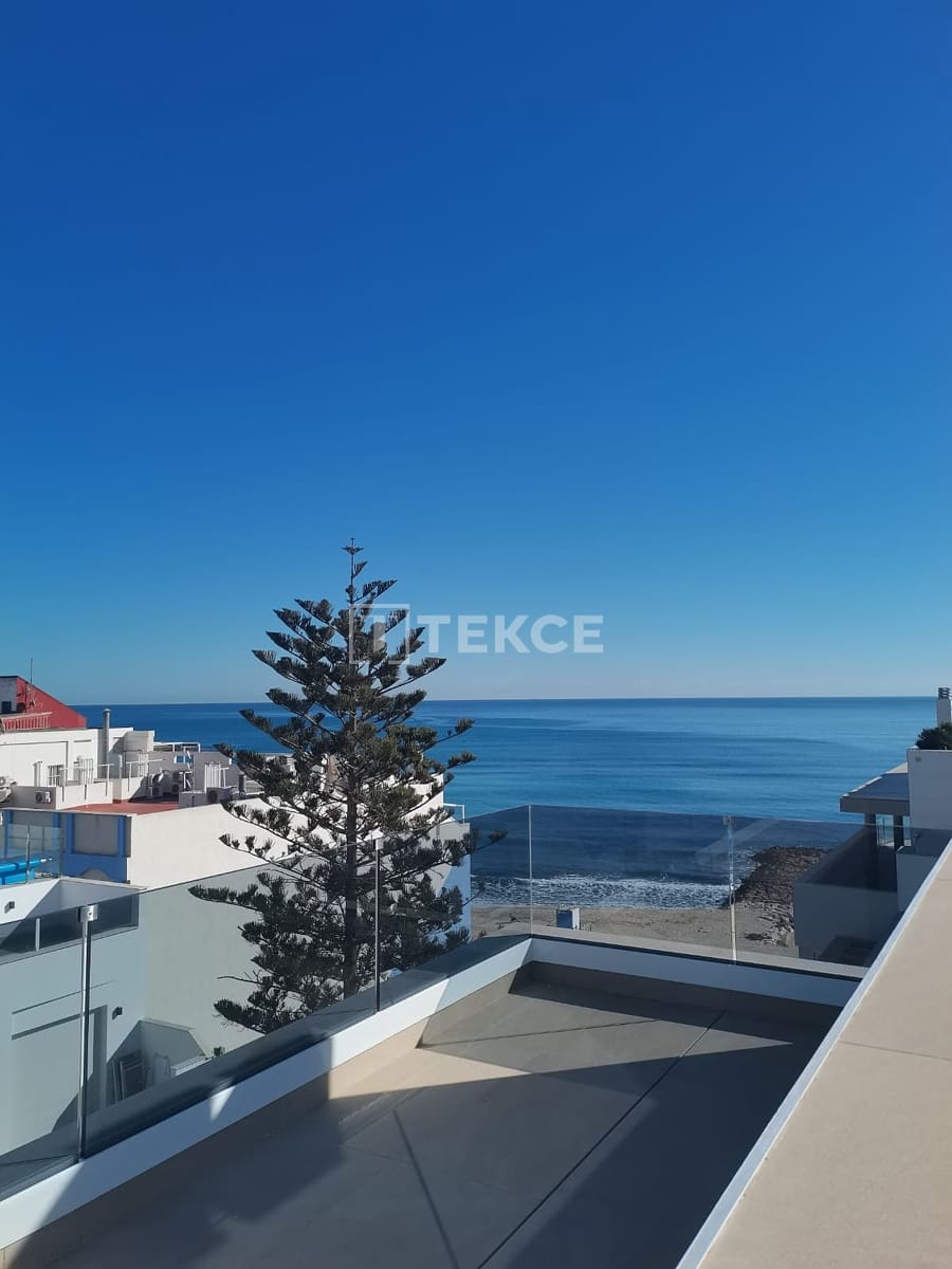 2 chambre Appartement à vendre à Torrevieja avec piscine - 459 000 € (Ref: 9997947)