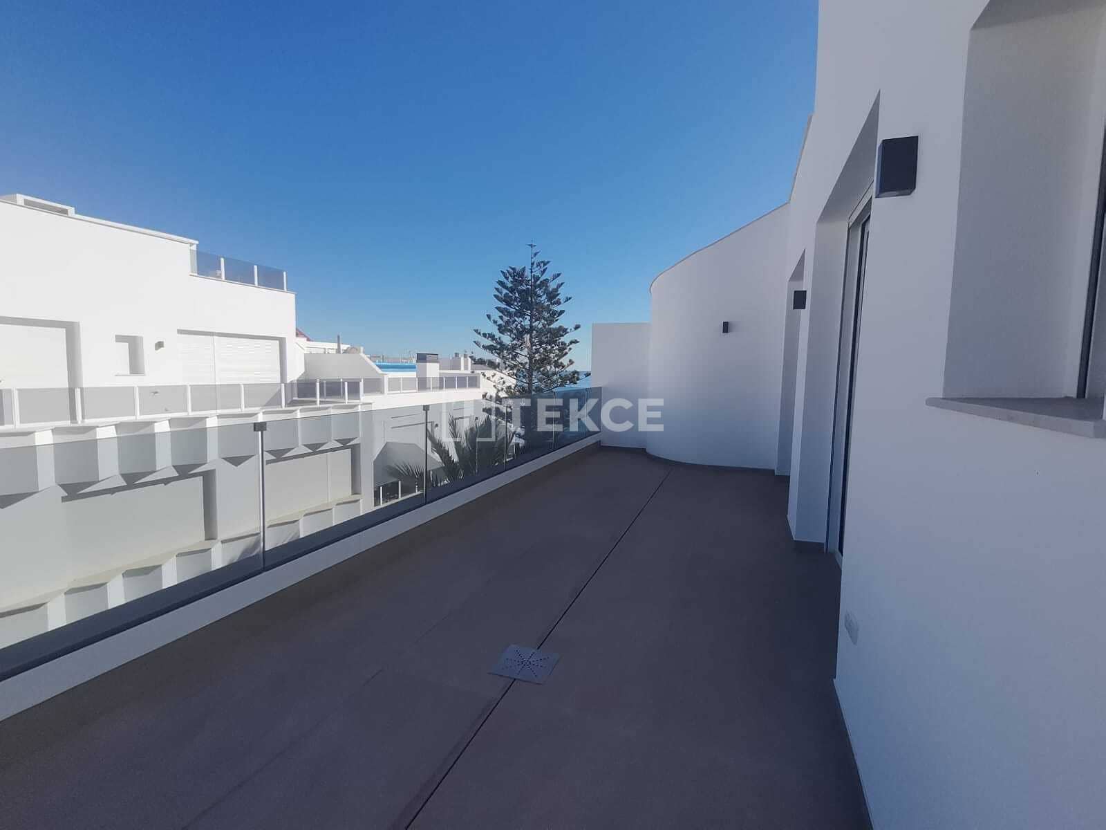 2 chambre Appartement à vendre à Torrevieja avec piscine - 459 000 € (Ref: 9997947)