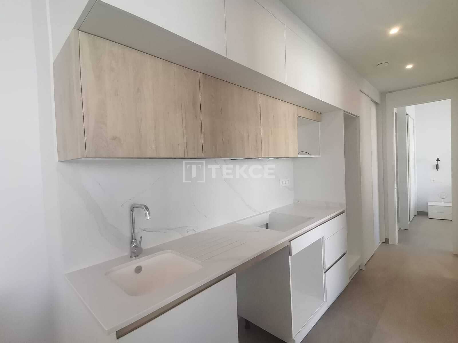 2 chambre Appartement à vendre à Torrevieja avec piscine - 459 000 € (Ref: 9997947)