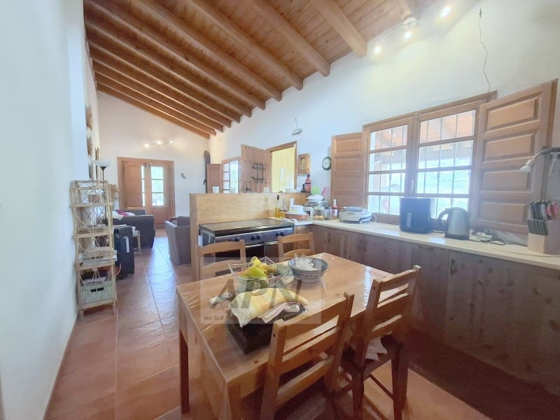 Finca/Casa Rural de 2 habitaciones en Valle de Abdalajís en venta - 245.000 € (Ref: 10131436)