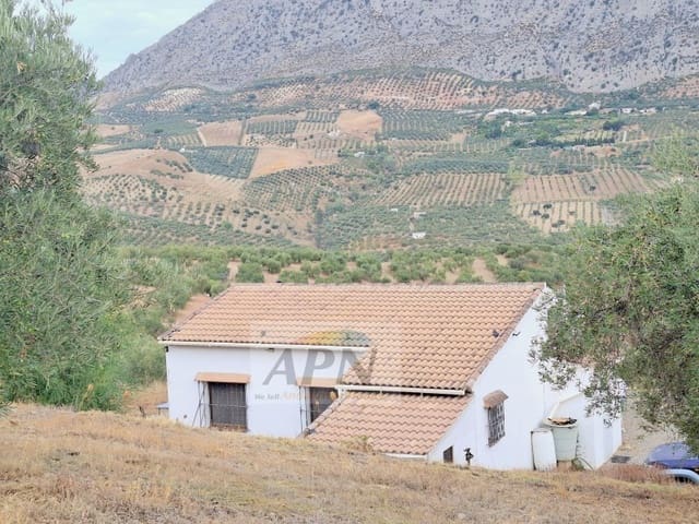 Finca/Casa Rural de 2 habitaciones en Valle de Abdalajís en venta - 245.000 € (Ref: 10131436)