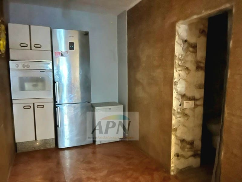 Casa de 3 habitaciones en Alora en venta - 175.000 € (Ref: 10142402)