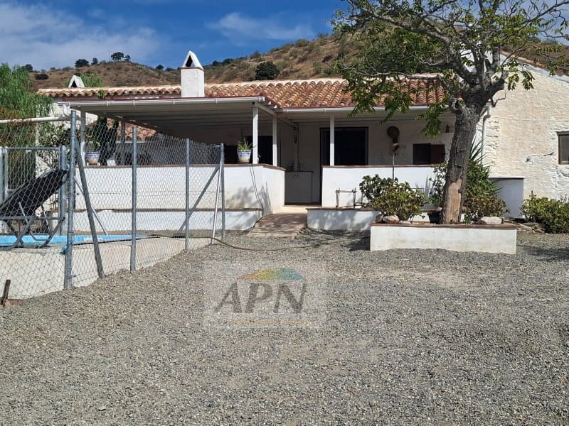 3 chambre Finca/Maison de Campagne à vendre à Alora avec piscine - 315 000 € (Ref: 10157638)