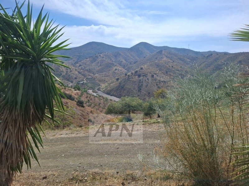 3 chambre Finca/Maison de Campagne à vendre à Alora avec piscine - 315 000 € (Ref: 10157638)