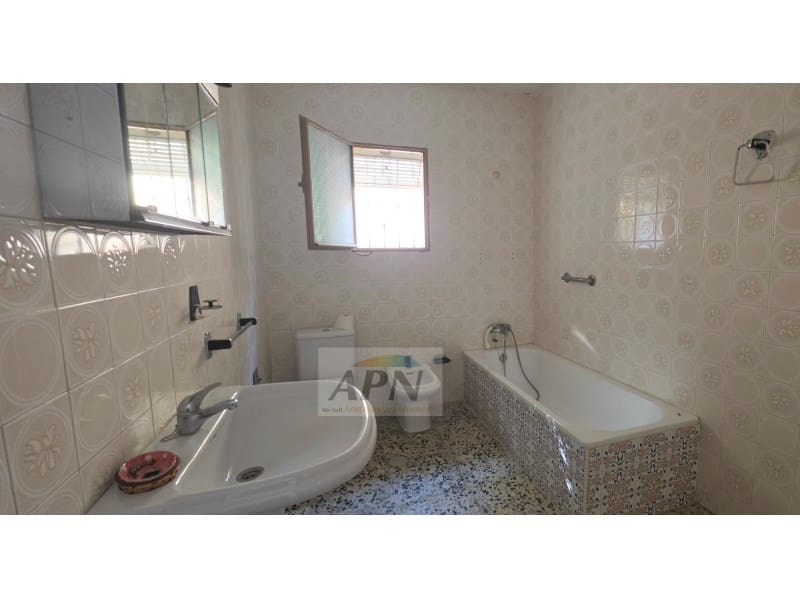 7 Zimmer Haus zu verkaufen in Alora - 275.000 € (Ref: 10177055)