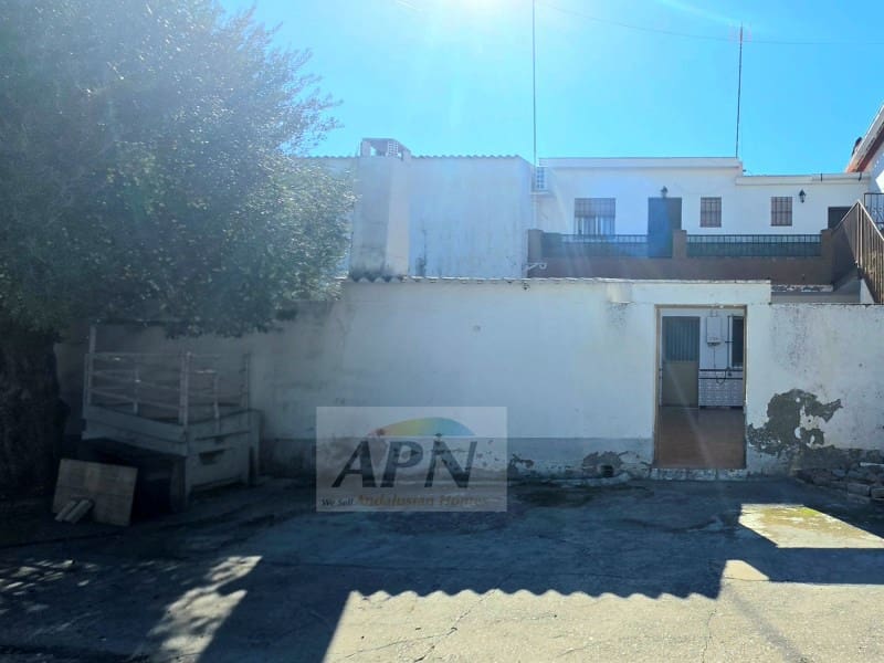 7 Zimmer Haus zu verkaufen in Alora - 275.000 € (Ref: 10177055)