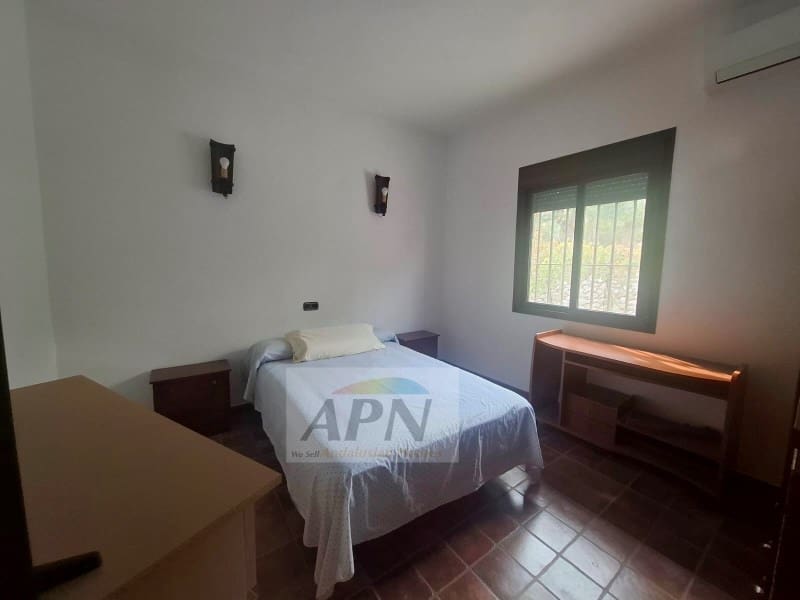 3 chambre Finca/Maison de Campagne à vendre à Pizarra avec piscine garage - 575 000 € (Ref: 10182936)