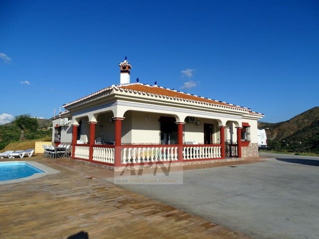 4 sypialnia Finka/Dom wiejski na sprzedaż w Alora z basenem - 375 000 € (Ref: 7301781)