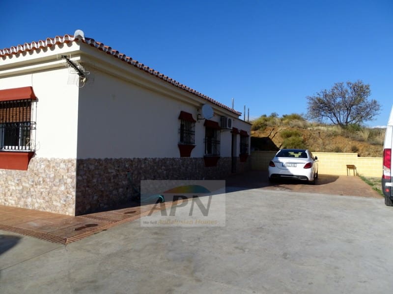 4 sypialnia Finka/Dom wiejski na sprzedaż w Alora z basenem - 375 000 € (Ref: 7301781)