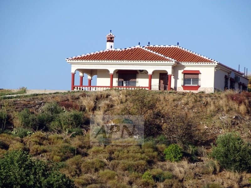 4 sypialnia Finka/Dom wiejski na sprzedaż w Alora z basenem - 375 000 € (Ref: 7301781)