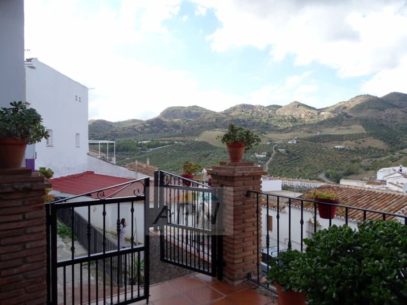 3 sovrum Hus till salu i Alora - 240 000 € (Ref: 7301782)