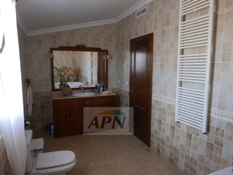 3 sypialnia Dom na sprzedaż w Alora - 350 000 € (Ref: 7301797)