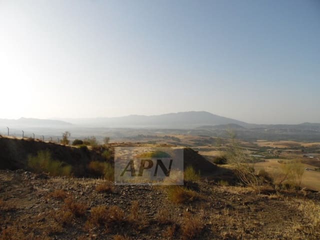 Grunde uden byggetilladelser til salg i Cártama - € 300.000 (Ref: 7301813)