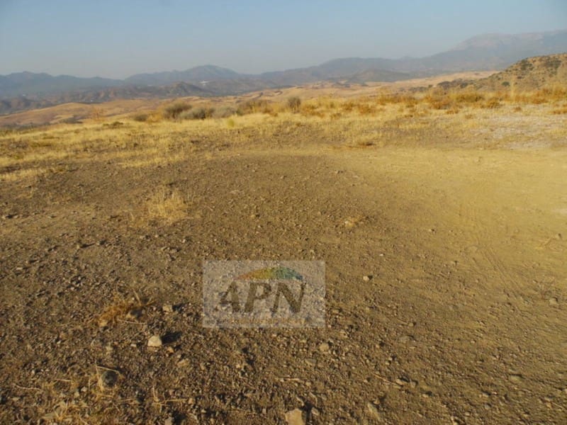 Grunde uden byggetilladelser til salg i Cartama - € 300.000 (Ref: 7301813)