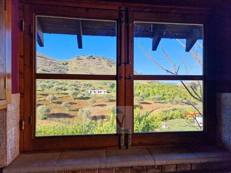 6 soveværelse Finca/Landehus til salg i Alora med swimmingpool - € 545.000 (Ref: 7519241)