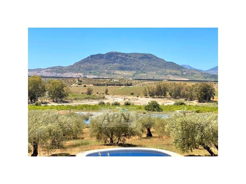 3 soveværelse Finca/Landehus til salg i Alora med swimmingpool - € 254.000 (Ref: 7519242)