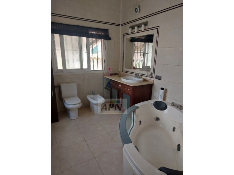 4 soveværelse Finca/Landehus til salg i Ardales - € 330.000 (Ref: 7581616)