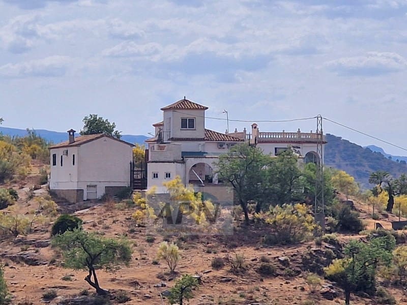 4 soveværelse Finca/Landehus til salg i Ardales - € 330.000 (Ref: 7581616)