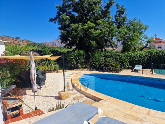 6 soveværelse Finca/Landehus til salg i Alora med swimmingpool - € 485.000 (Ref: 7651769)