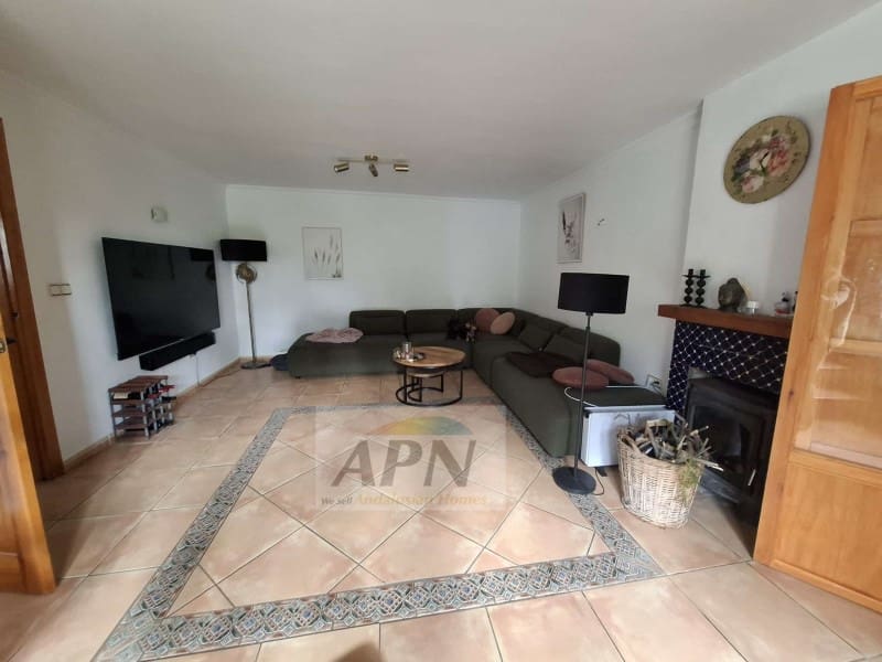 Finca/Casa Rural de 6 habitaciones en Alora en venta con piscina - 589.000 € (Ref: 7651769)