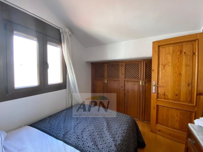 5 bedroom Apartment for rent in Alora with pool - € 950 (Ref: 7665995)