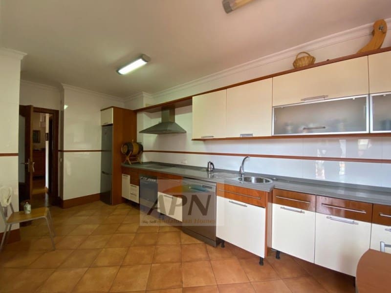 5 bedroom Apartment for rent in Alora with pool - € 950 (Ref: 7665995)