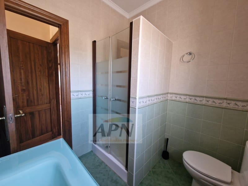 3 sovrum Finca/Hus på landet att hyra i Alora med pool - 1 500 € (Ref: 7811512)