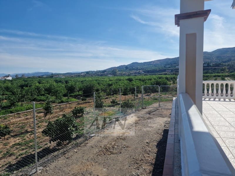 3 sovrum Finca/Hus på landet att hyra i Alora med pool - 1 500 € (Ref: 7811512)