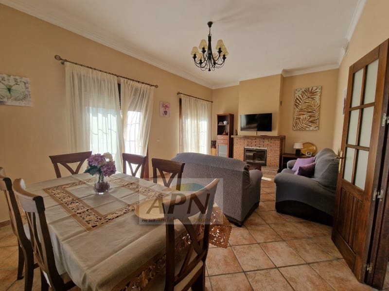 3 sovrum Finca/Hus på landet att hyra i Alora med pool - 1 500 € (Ref: 7811512)