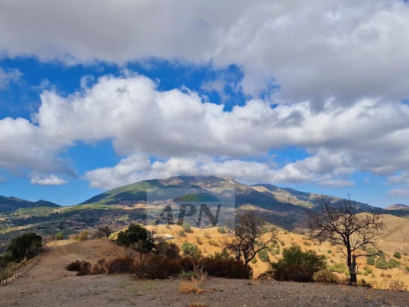 2 soveværelse Finca/Landehus til salg i Casarabonela - € 260.000 (Ref: 7840648)