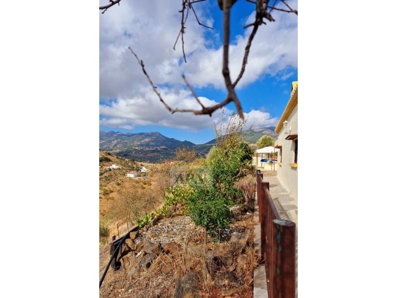 2 soveværelse Finca/Landehus til salg i Casarabonela - € 260.000 (Ref: 7840648)