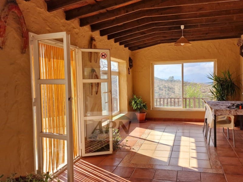 2 soveværelse Finca/Landehus til salg i Casarabonela - € 260.000 (Ref: 7840648)