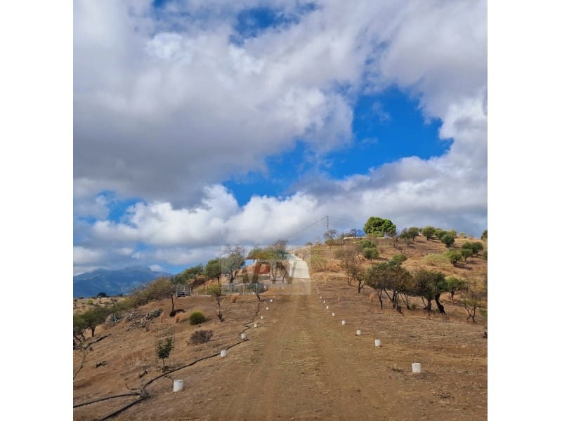 2 soveværelse Finca/Landehus til salg i Casarabonela - € 260.000 (Ref: 7840648)