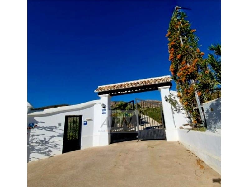 4 soveværelse Finca/Landehus til salg i Alora med swimmingpool - € 690.000 (Ref: 8073506)