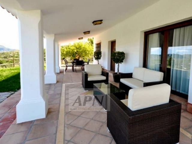 4 chambre Finca/Maison de Campagne à vendre à Alora avec piscine - 690 000 € (Ref: 8073506)