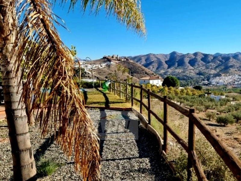 4 soveværelse Finca/Landehus til salg i Alora med swimmingpool - € 690.000 (Ref: 8073506)