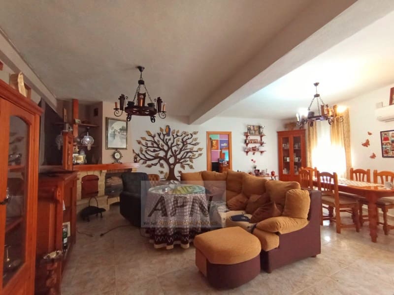 4 sypialnia Dom na sprzedaż w Alora - 287 000 € (Ref: 8076811)