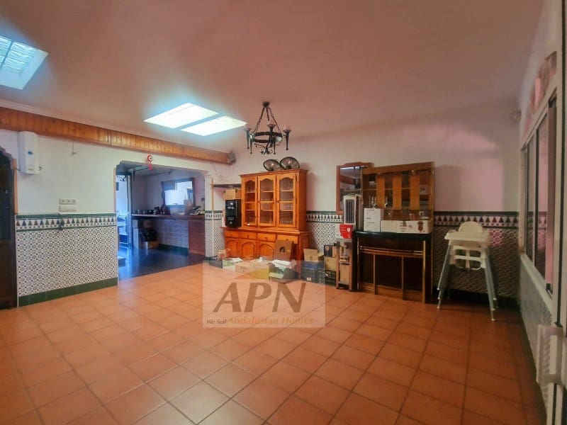 5 soveværelse Byhus til salg i Carratraca - € 465.000 (Ref: 8169133)