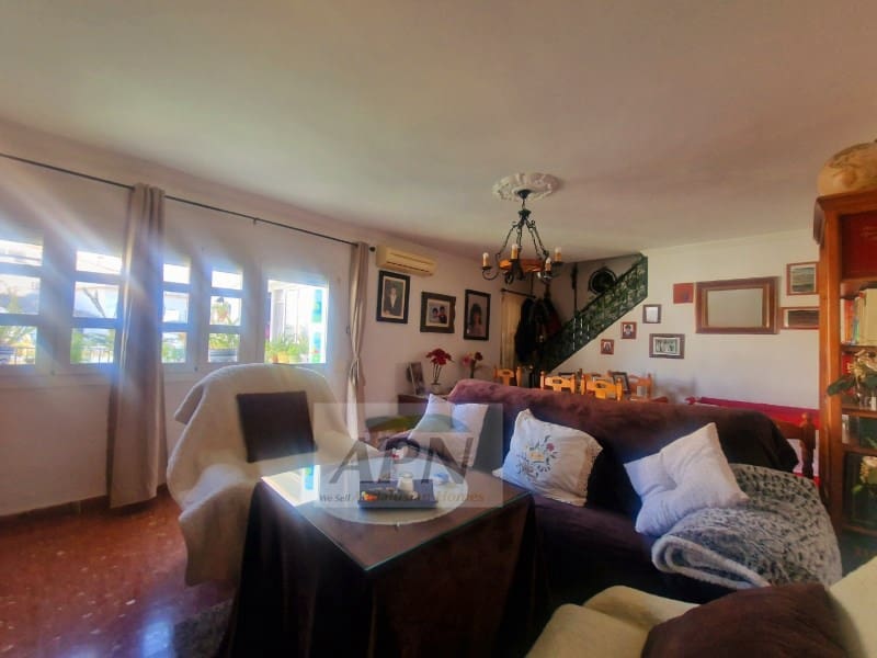 5 soveværelse Byhus til salg i Carratraca - € 465.000 (Ref: 8169133)