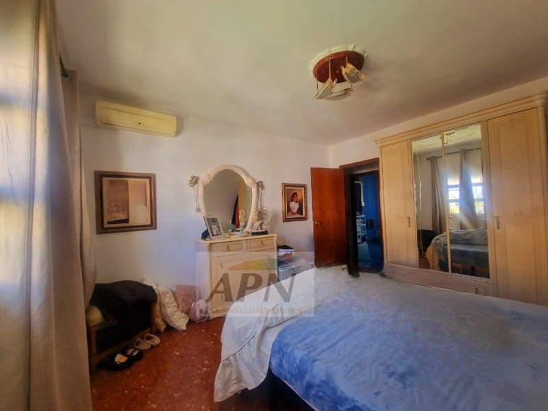 5 soveværelse Byhus til salg i Carratraca - € 465.000 (Ref: 8169133)