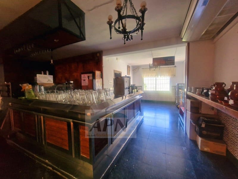 5 soveværelse Byhus til salg i Carratraca - € 465.000 (Ref: 8169133)