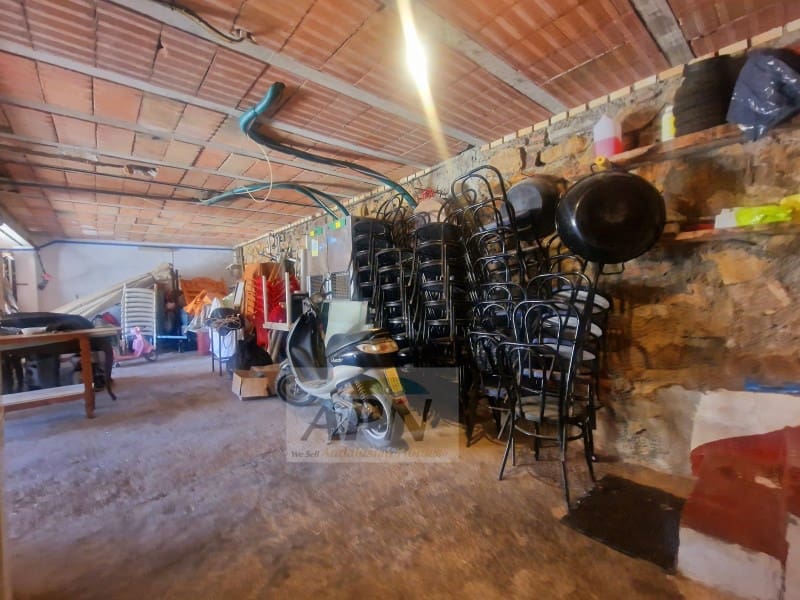 5 soveværelse Byhus til salg i Carratraca - € 465.000 (Ref: 8169133)