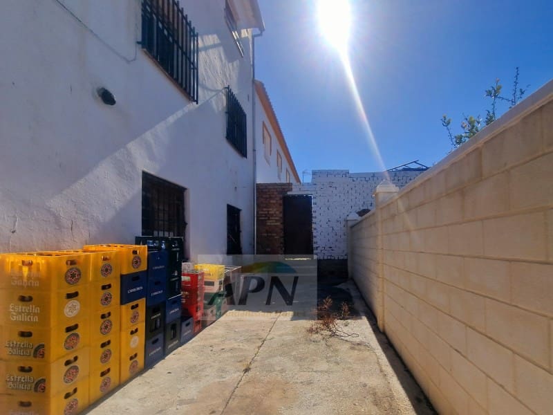 5 soveværelse Byhus til salg i Carratraca - € 465.000 (Ref: 8169133)