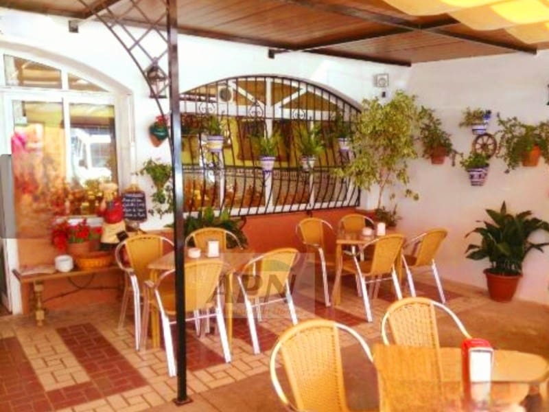 5 soveværelse Byhus til salg i Carratraca - € 465.000 (Ref: 8169133)