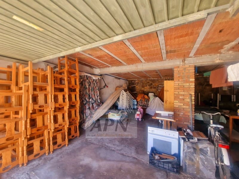 5 soveværelse Byhus til salg i Carratraca - € 465.000 (Ref: 8169133)