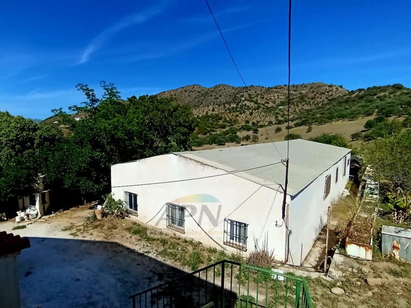 3 soveværelse Finca/Landehus til salg i Alora - € 280.000 (Ref: 8295630)