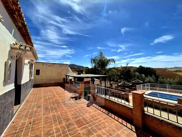 3 chambre Finca/Maison de Campagne à vendre à Alora avec piscine - 250 000 € (Ref: 8466635)