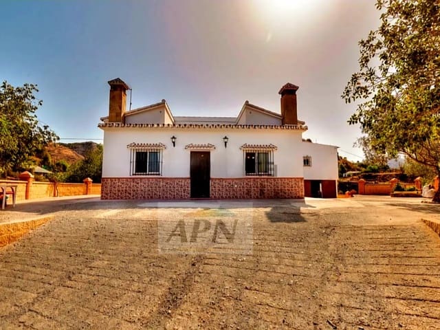 4 sypialnia Finka/Dom wiejski na sprzedaż w Alora - 255 000 € (Ref: 8508991)