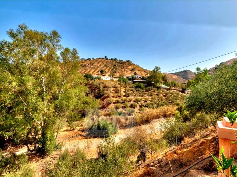 4 soveværelse Finca/Landehus til salg i Alora - € 255.000 (Ref: 8508991)